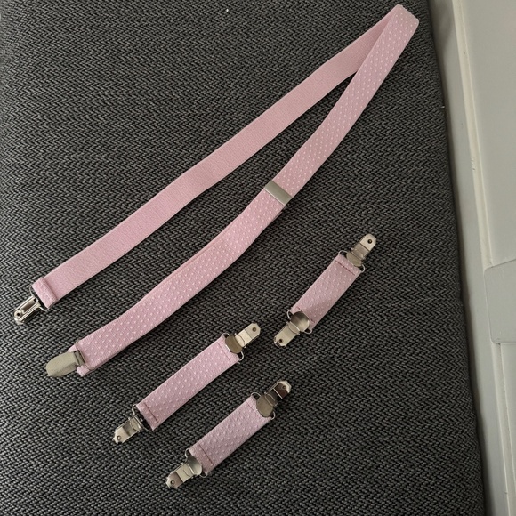 Mitten Clips and Hat Clip - Never Lose Mittens, Gloves, Beanie Caps Winter - Picture 1 of 3